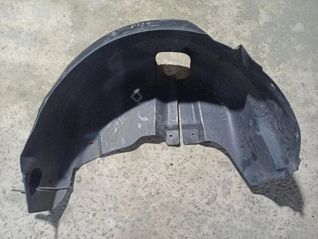 Подкрылок 6V6810969B