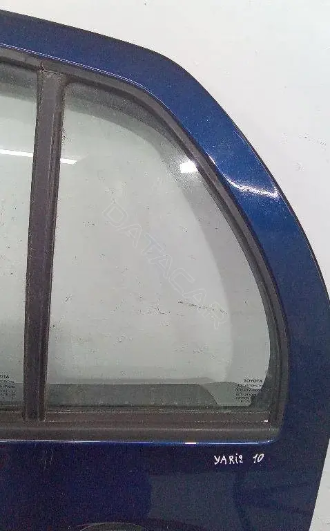 Стекло двери DOT-24