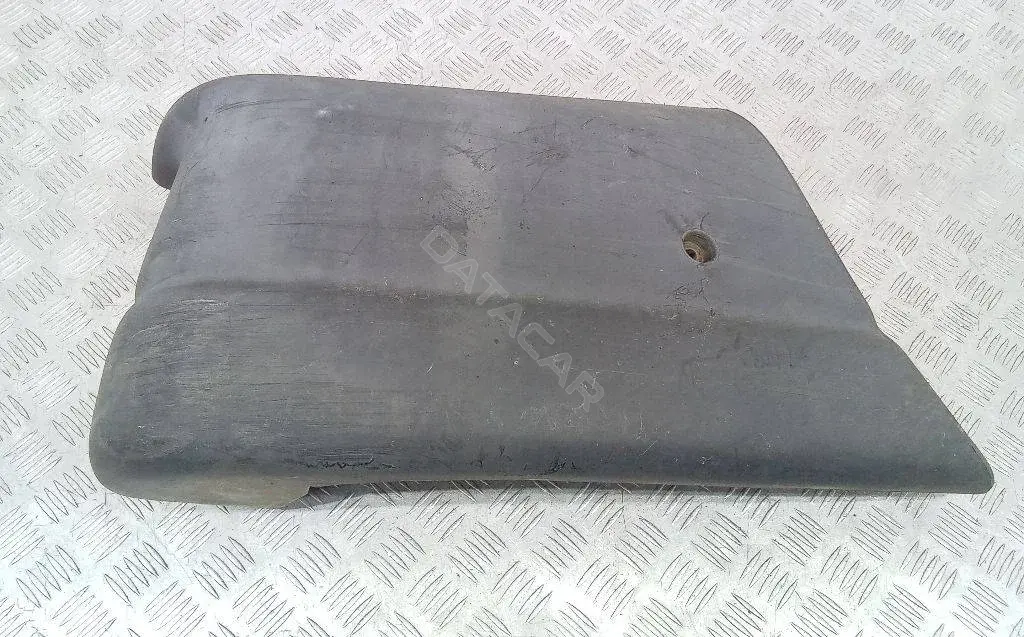 Клык бампера 770035212
