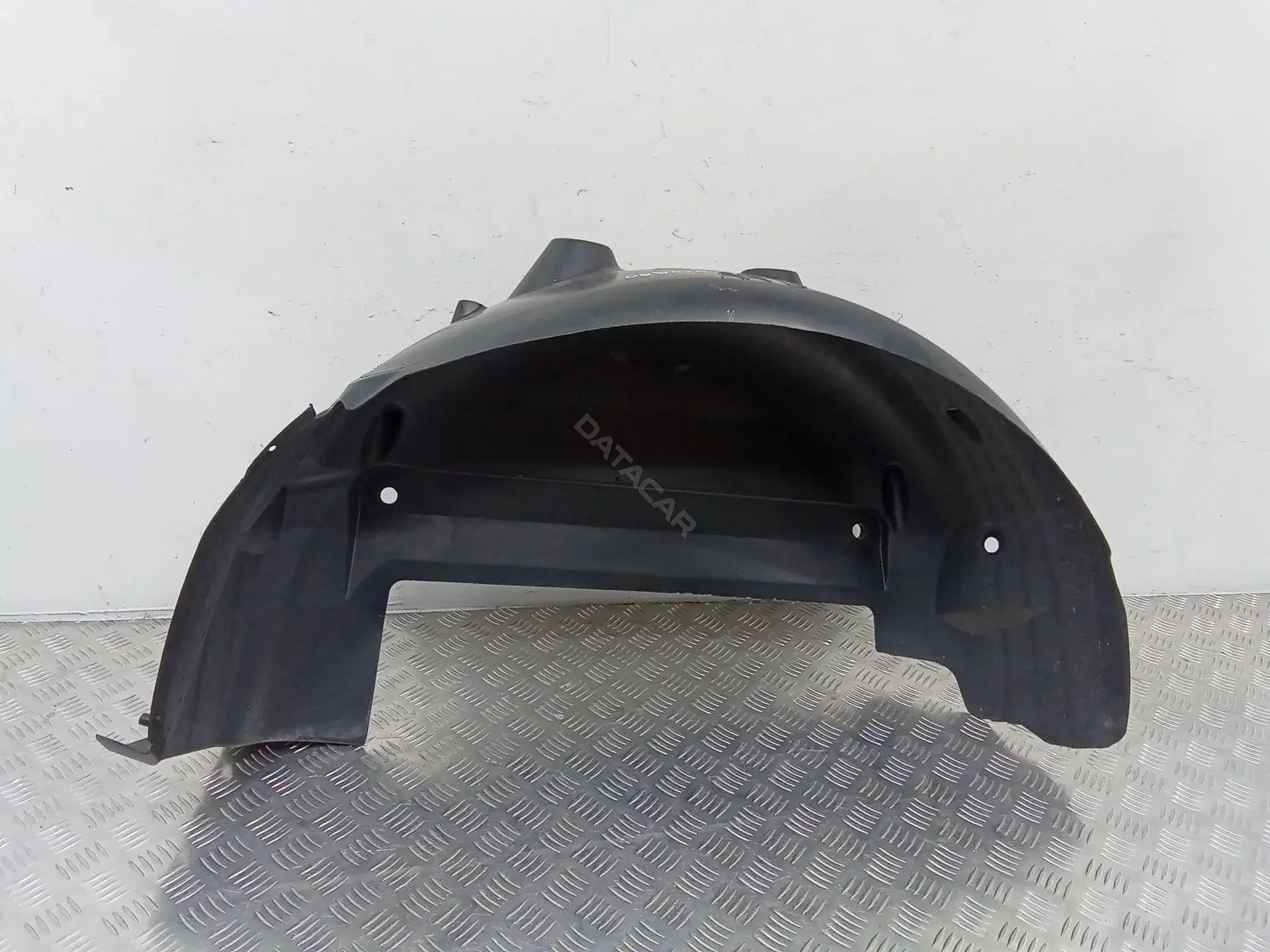 Подкрылок 93867907