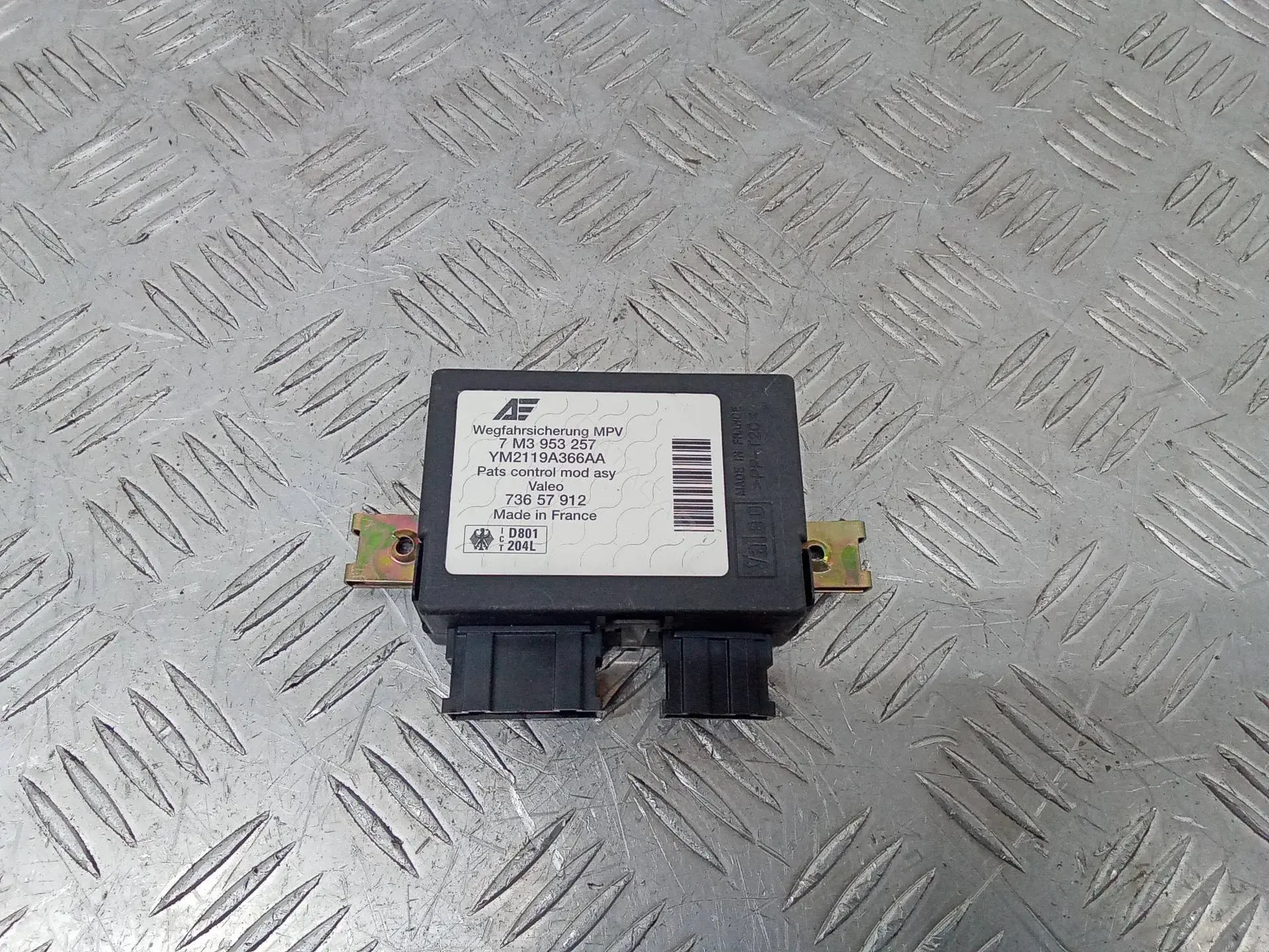 Иммобилайзер 7M3953257