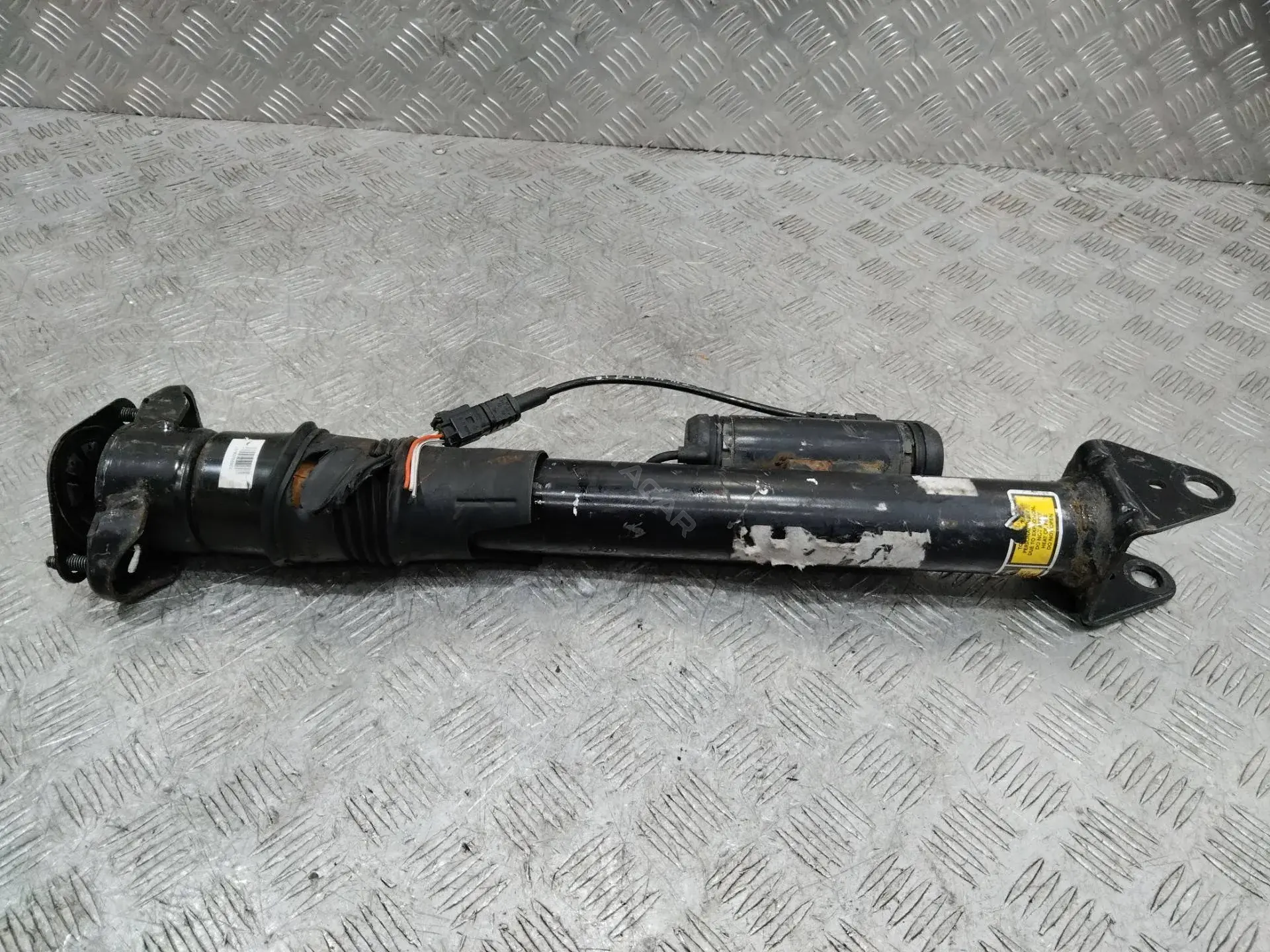 Амортизаторы 7840285