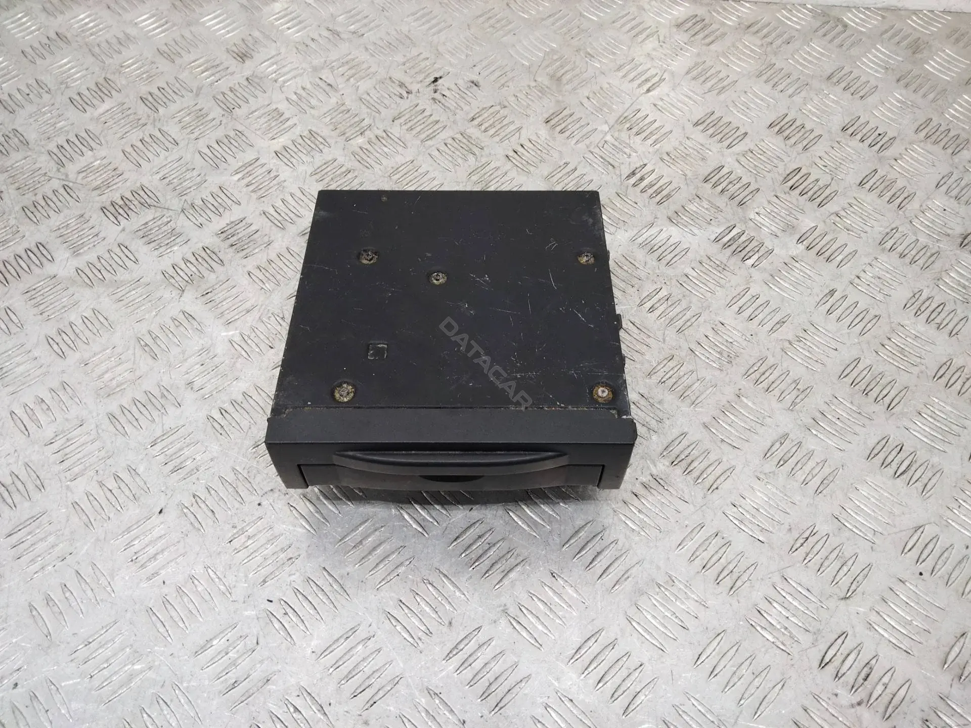 CD-чейнджер 31285856