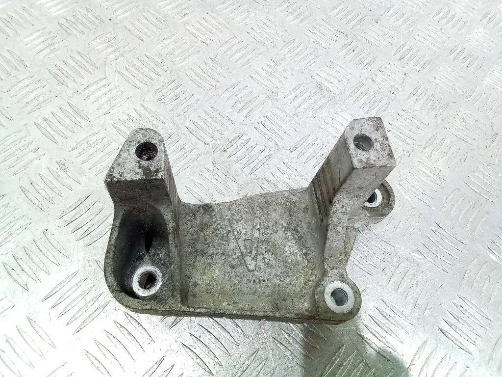 Балка подвески 326V97