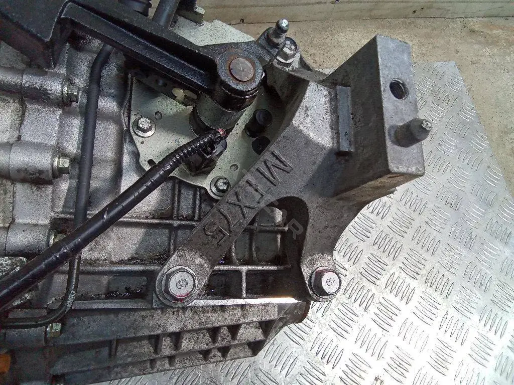 Балка подвески MTX75