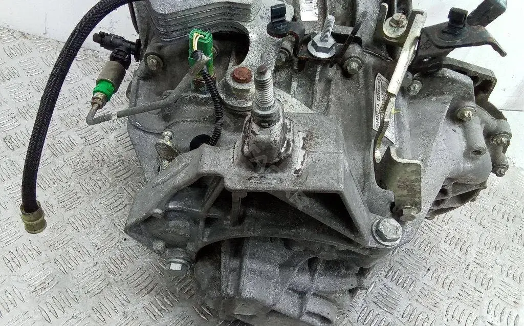 Балка подвески 8200277207