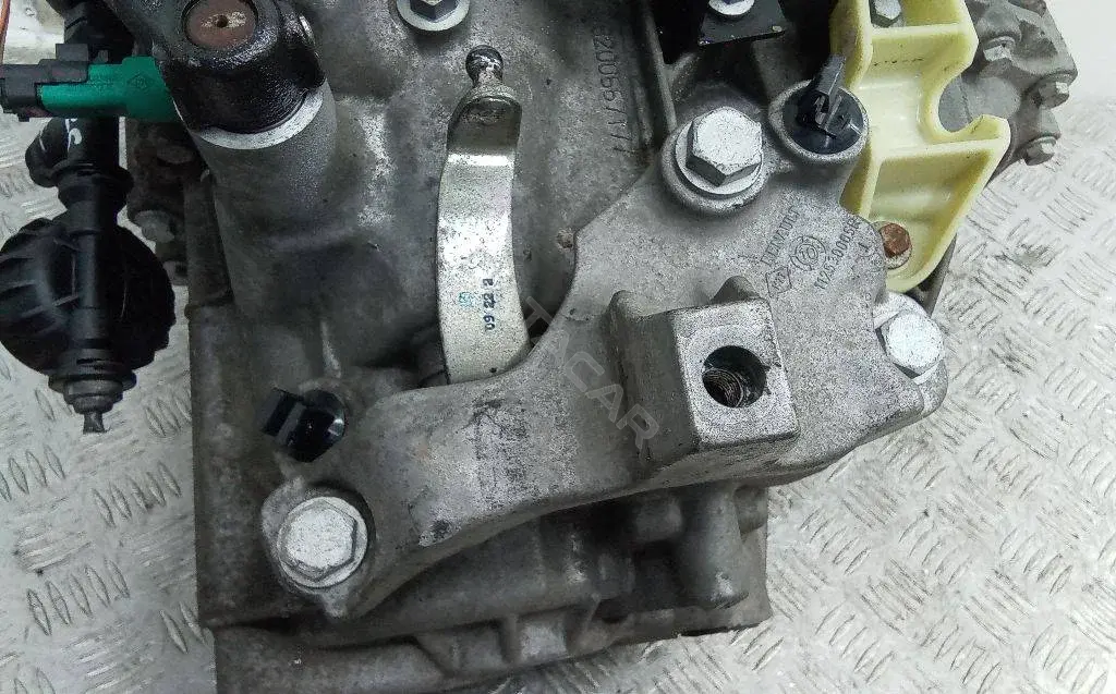Балка подвески 112530005R