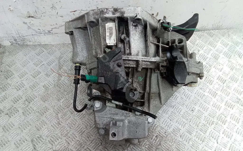 Балка подвески TL4A022