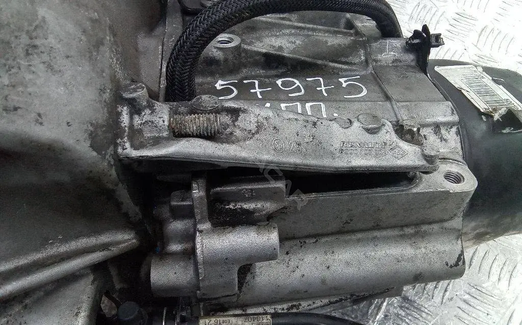 Балка подвески 8200707909