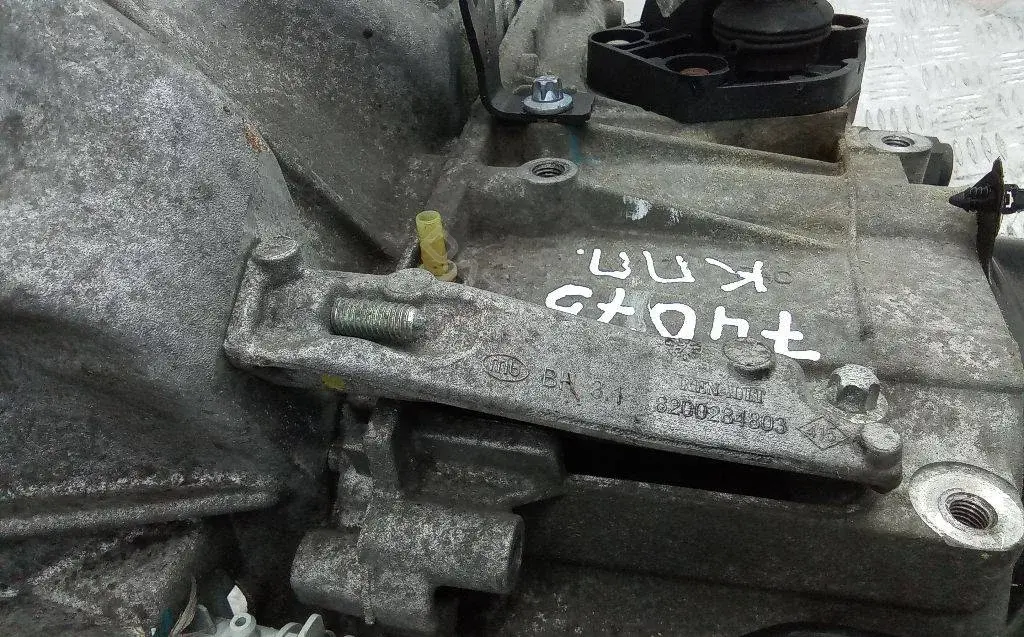 Балка подвески 8200284803