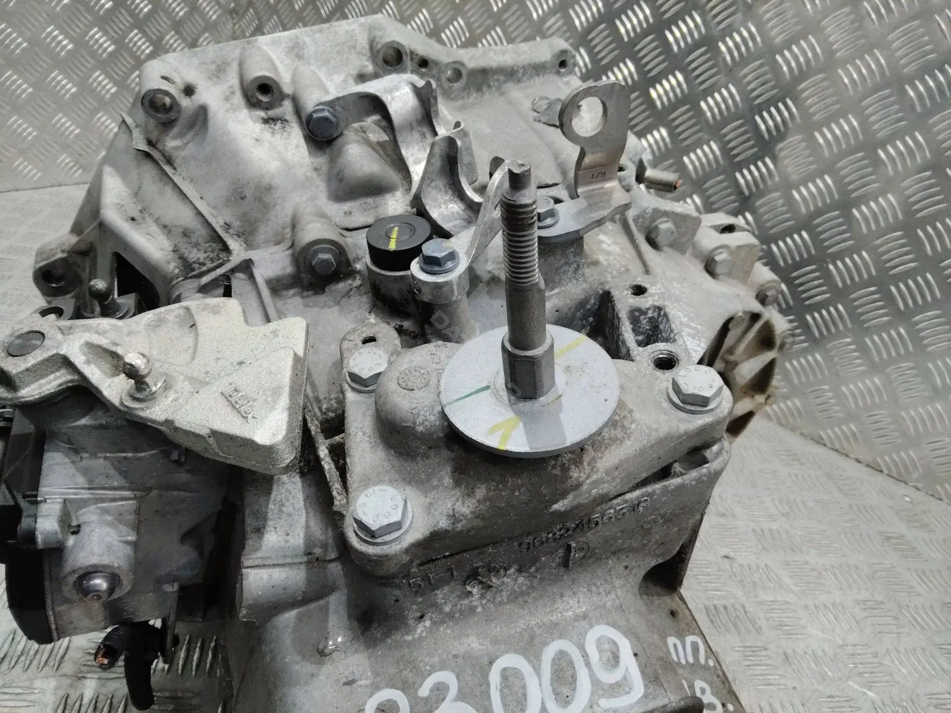 Балка подвески 9652761480