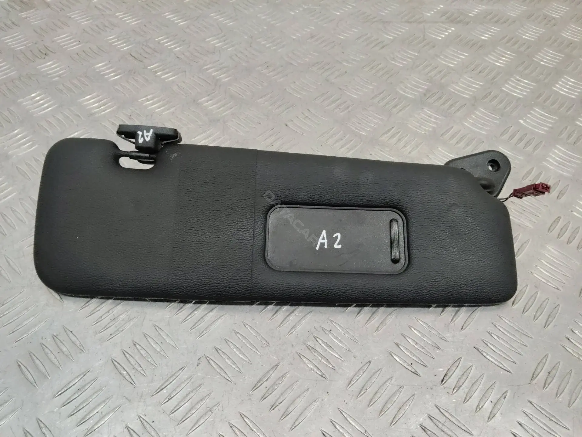 Козырек солнцезащитный 5507848