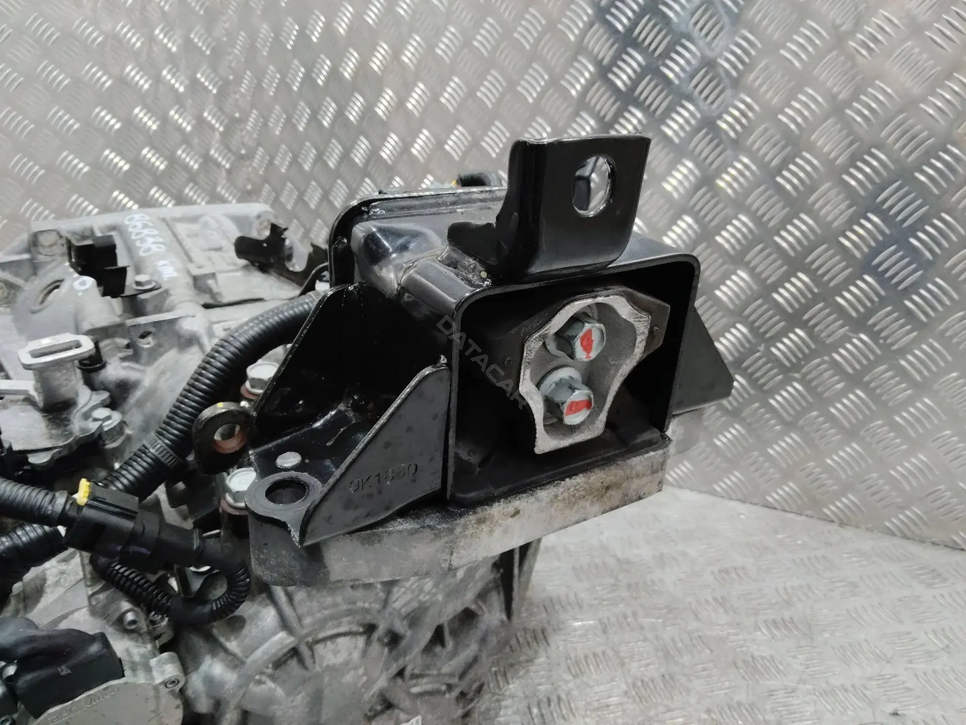 Подушка КПП 21830-D3200