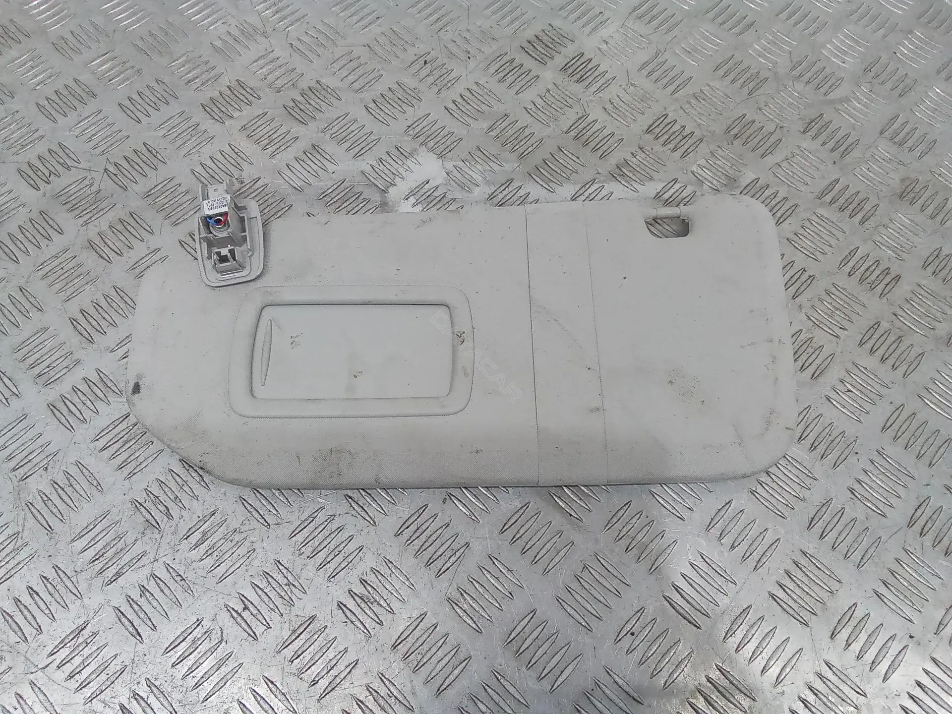 Козырек солнцезащитный 964010729R