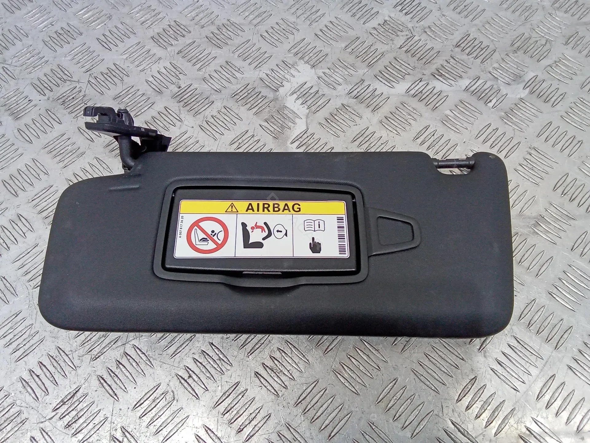 Козырек солнцезащитный A0078173620
