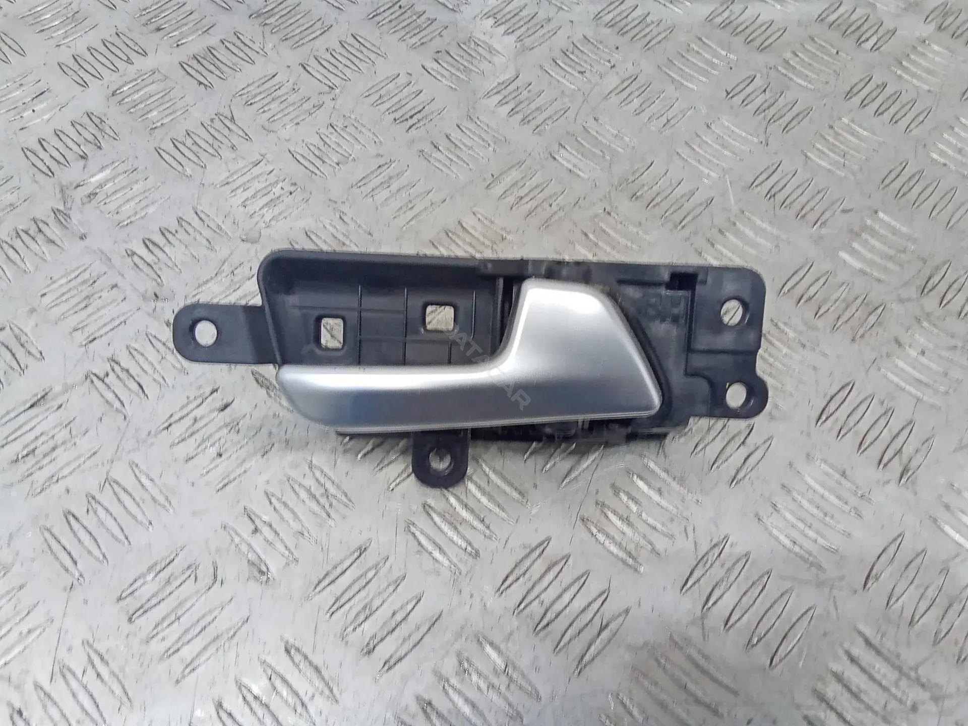 Ручка двери 82623F1000