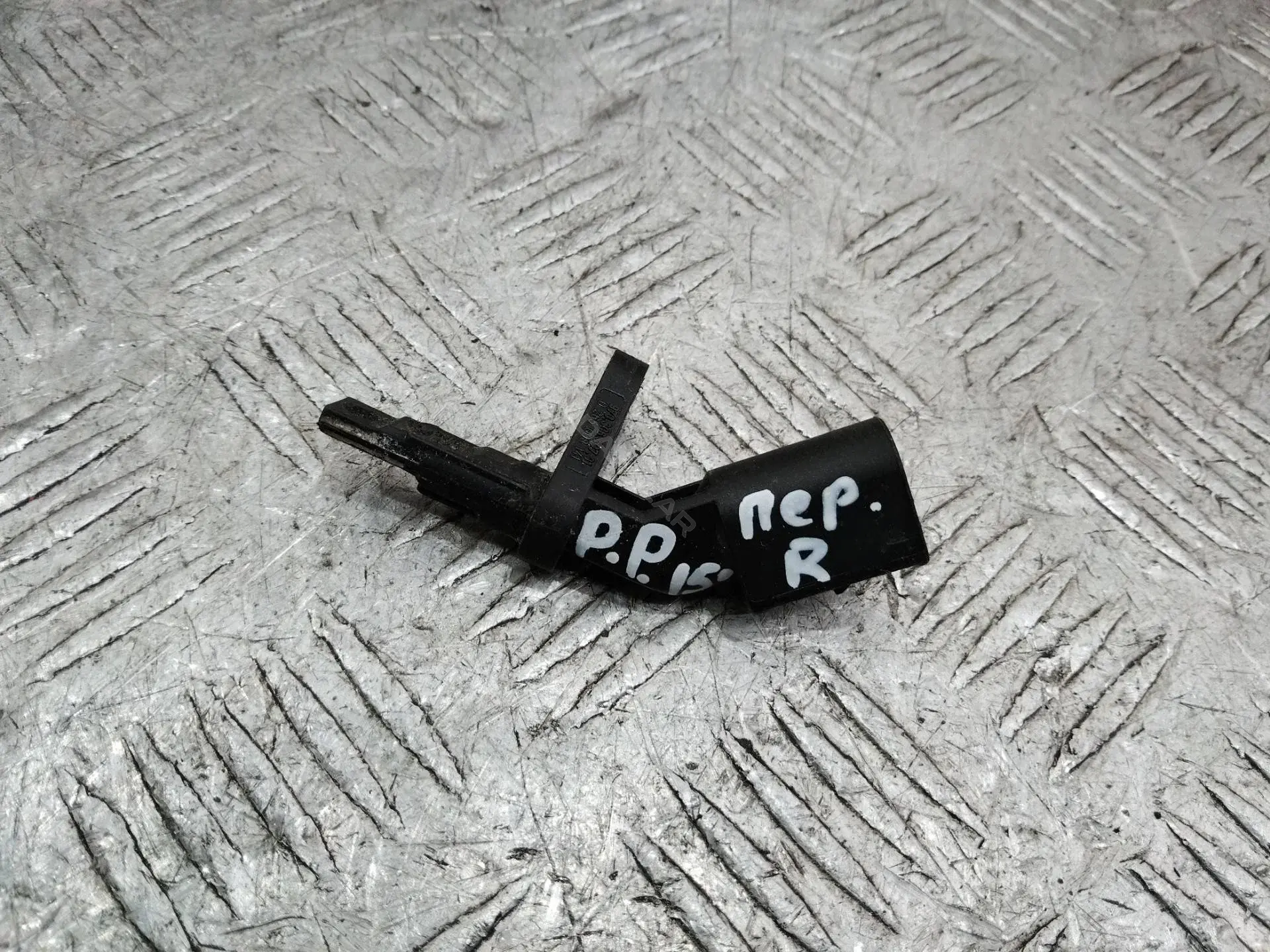 Датчик АБС 97060640701
