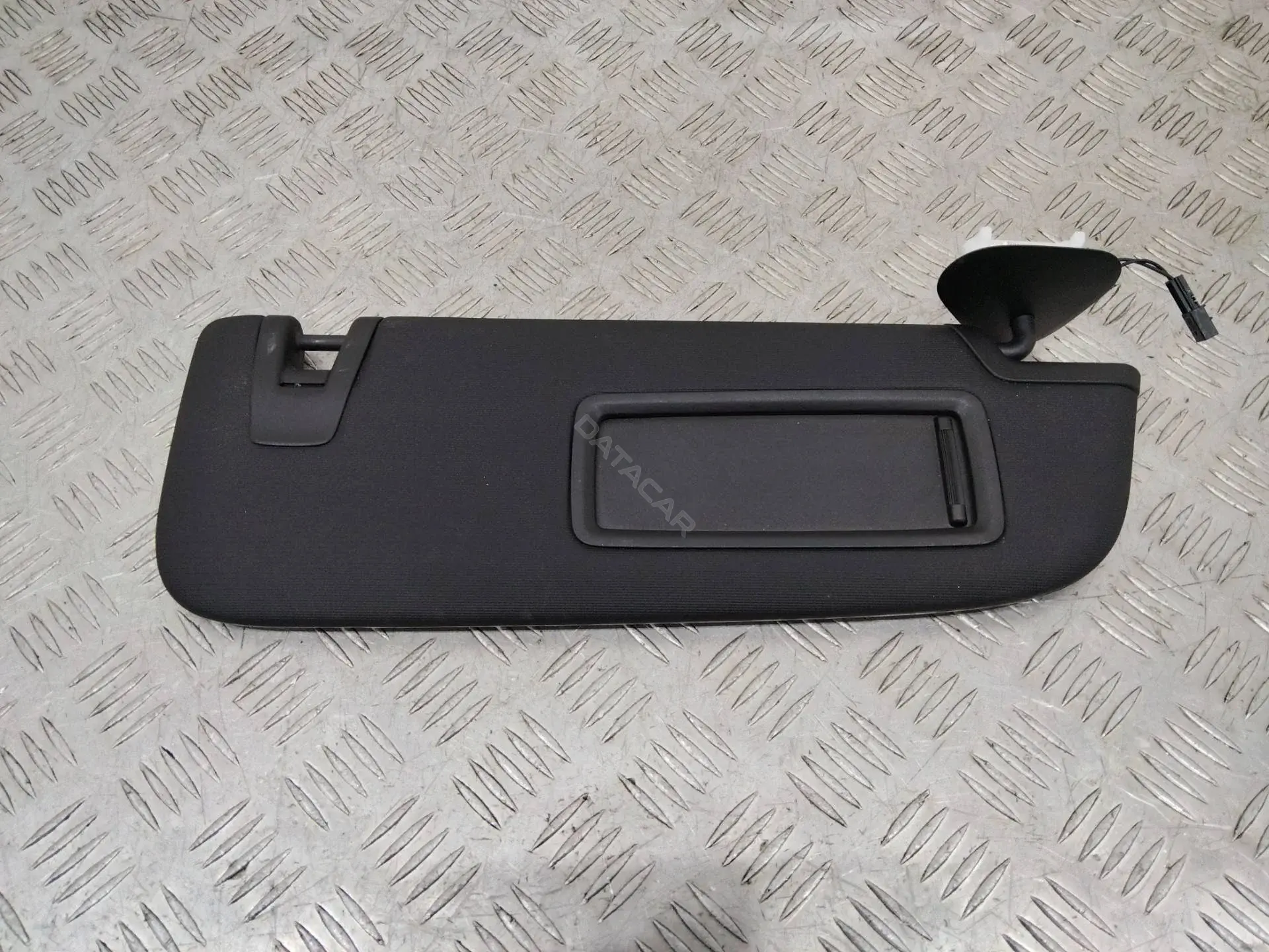 Козырек солнцезащитный 97073113200