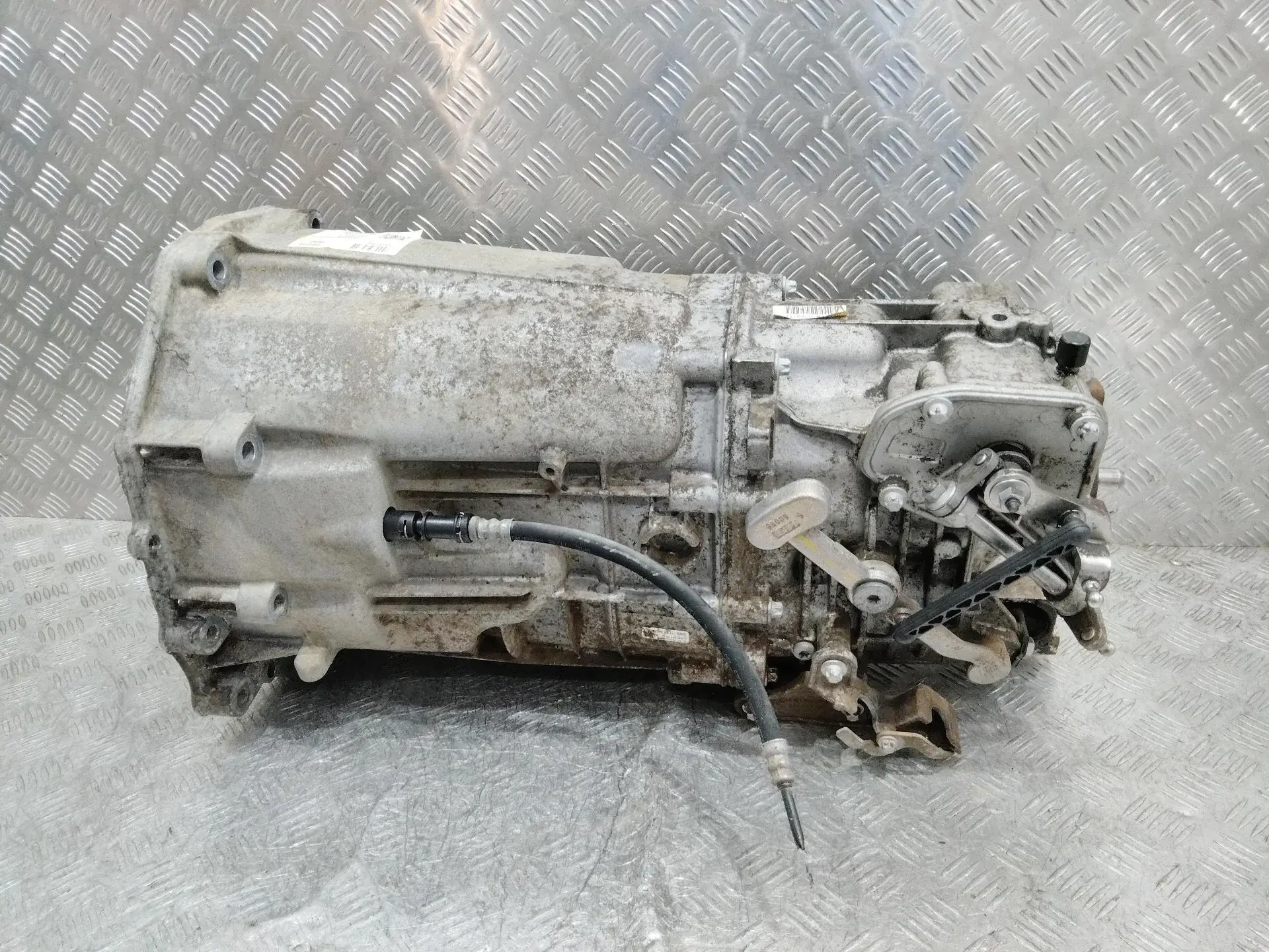 Механическая коробка передач (МКПП) 711680, A9062605200