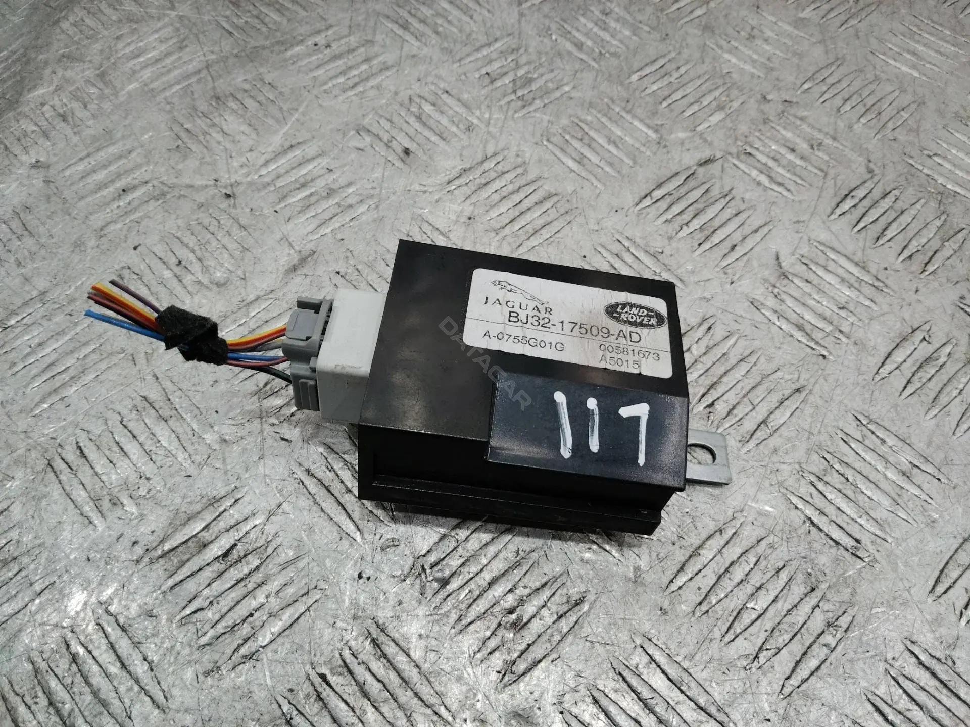 Блок управления радио BJ3217509, BJ3217509AD
