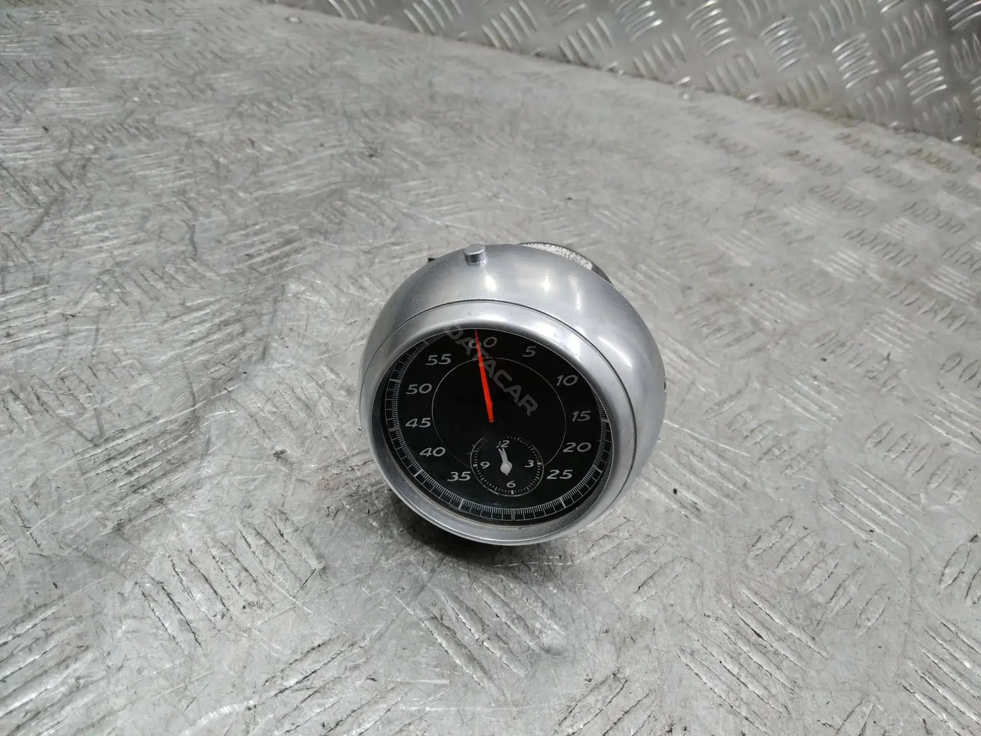 Часы 98764130110
