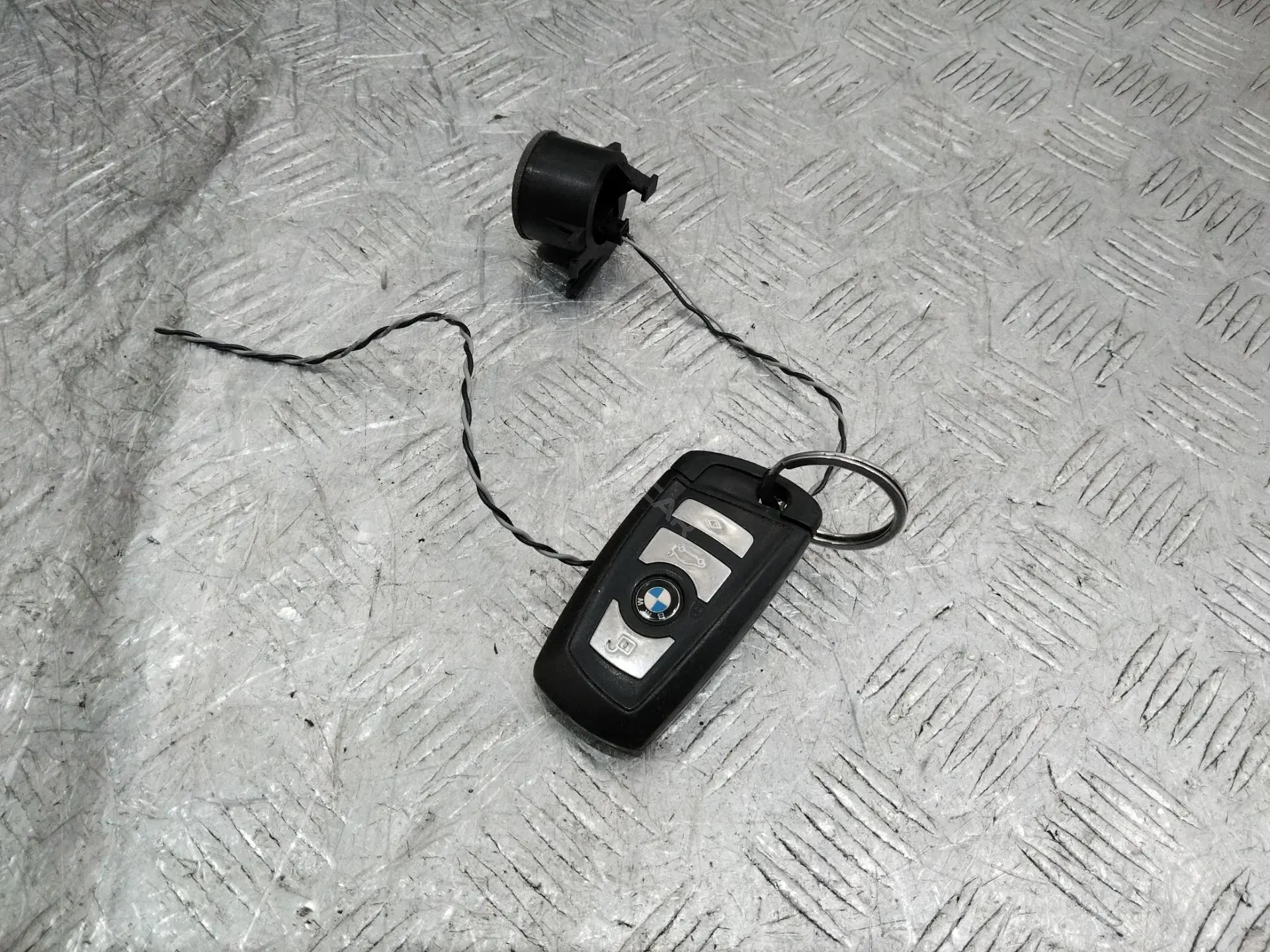 Ключ зажигания 8854776