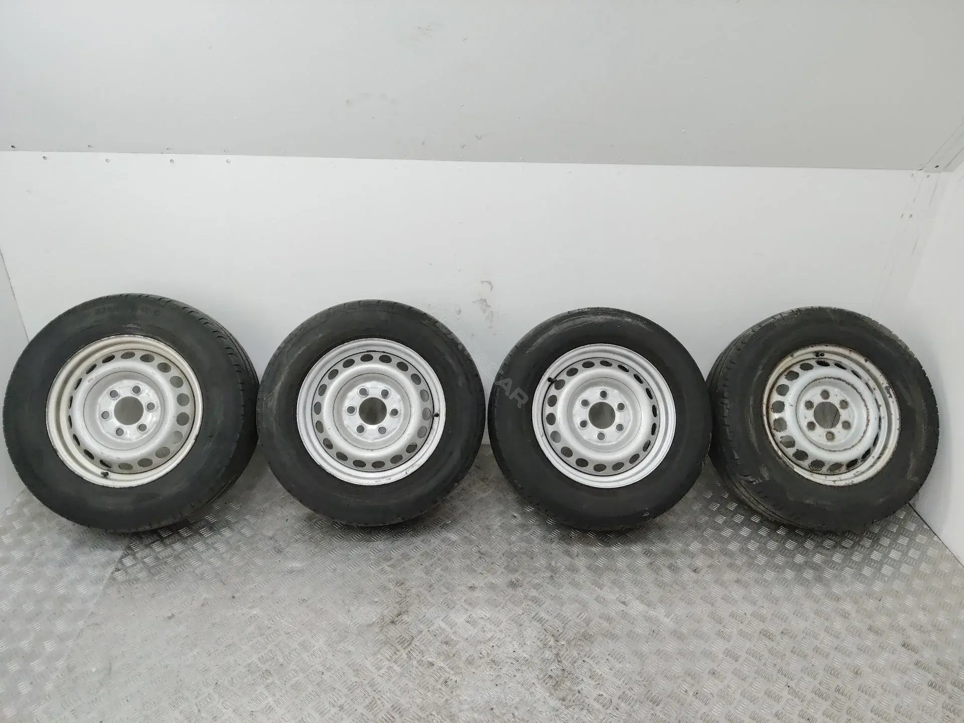 Колесные диски A0014014802