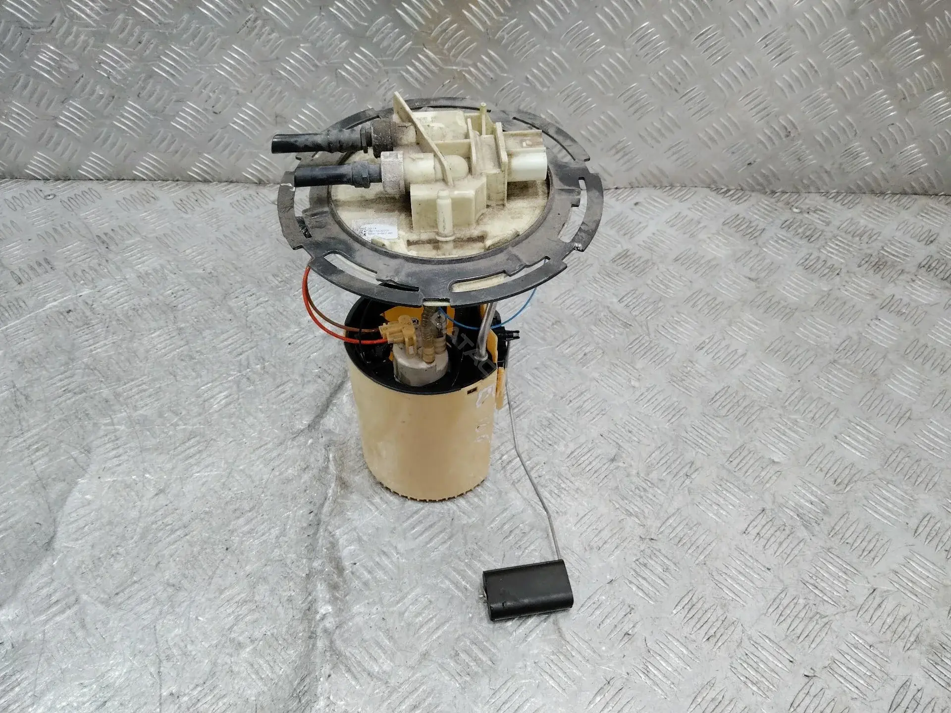 Топливный насос KK319H307AB
