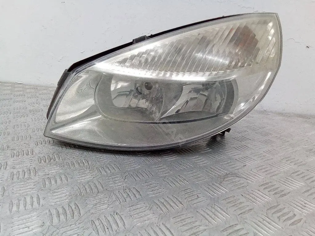 Фары 15810300LI