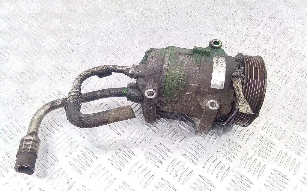 Компрессор кондиционера 8FK351135-341