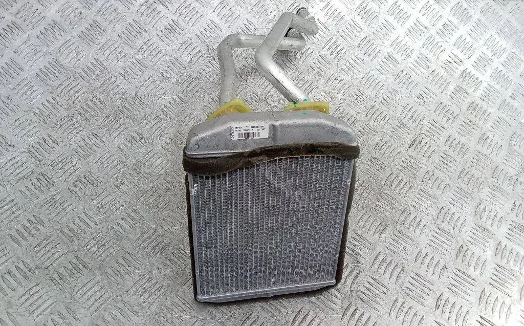 Радиатор печки 5R5810100