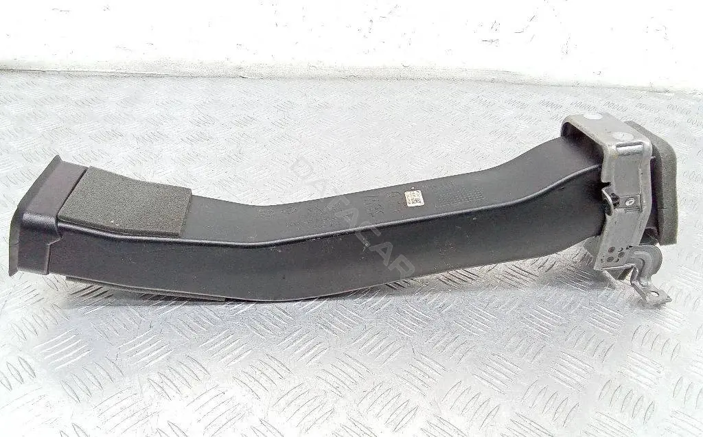 Дефлектор радиатора 97011-N7010