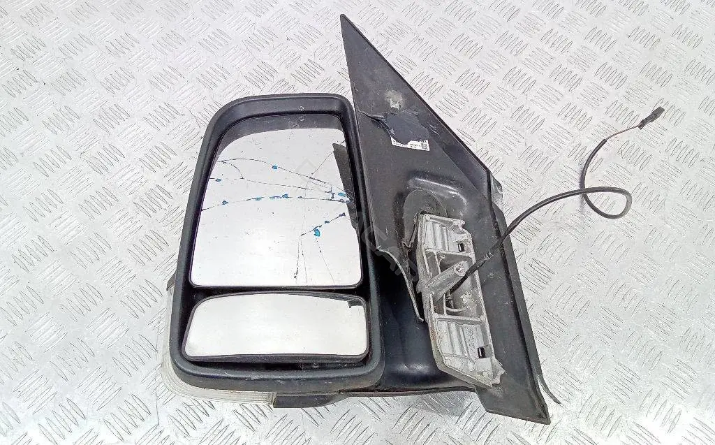 Наружное зеркало A9068102193