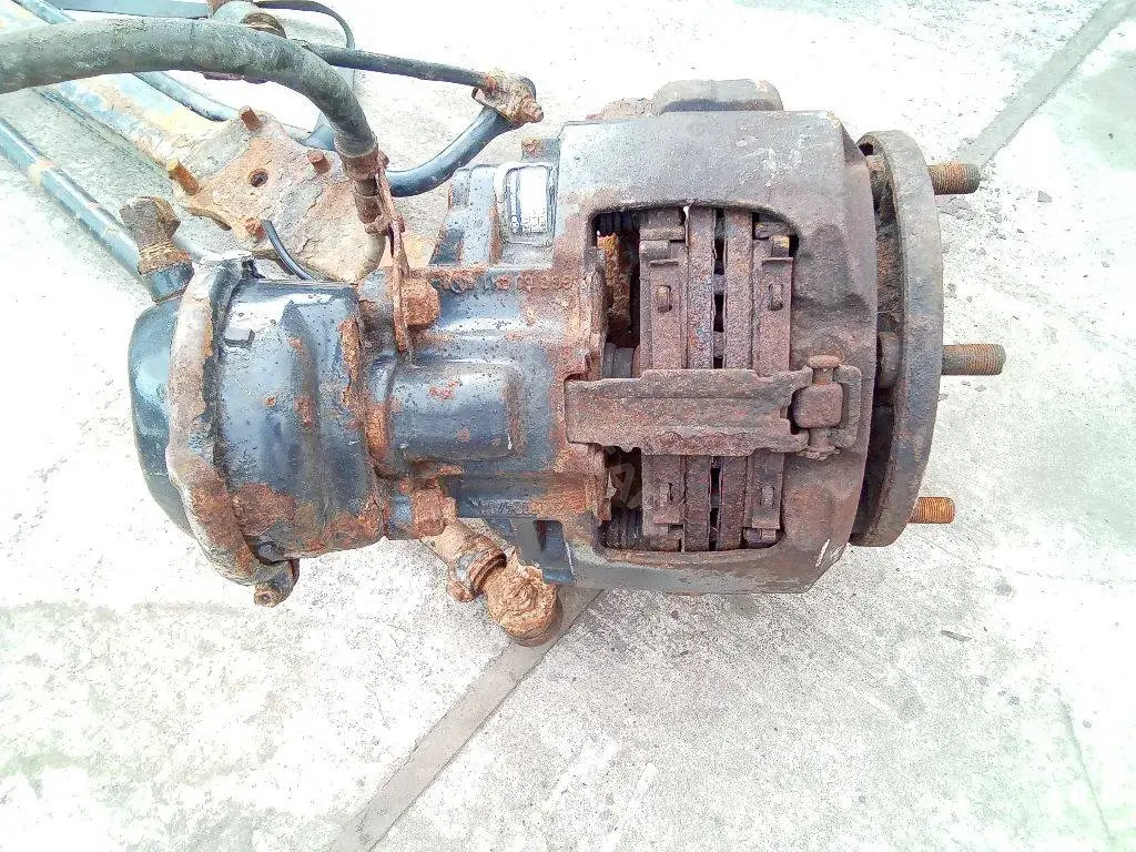 Суппорт тормозной 81508046484