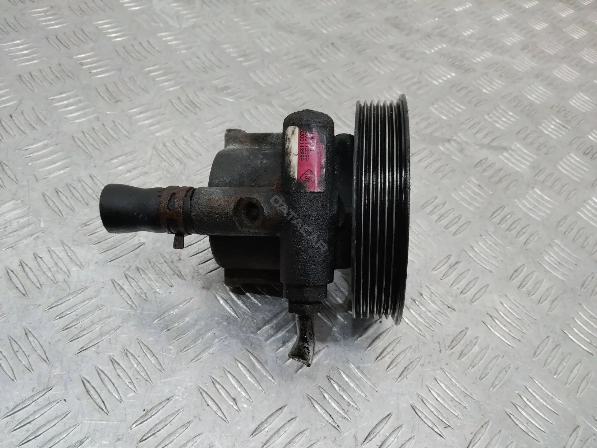 Насос гидроусилителя руля 8200113599