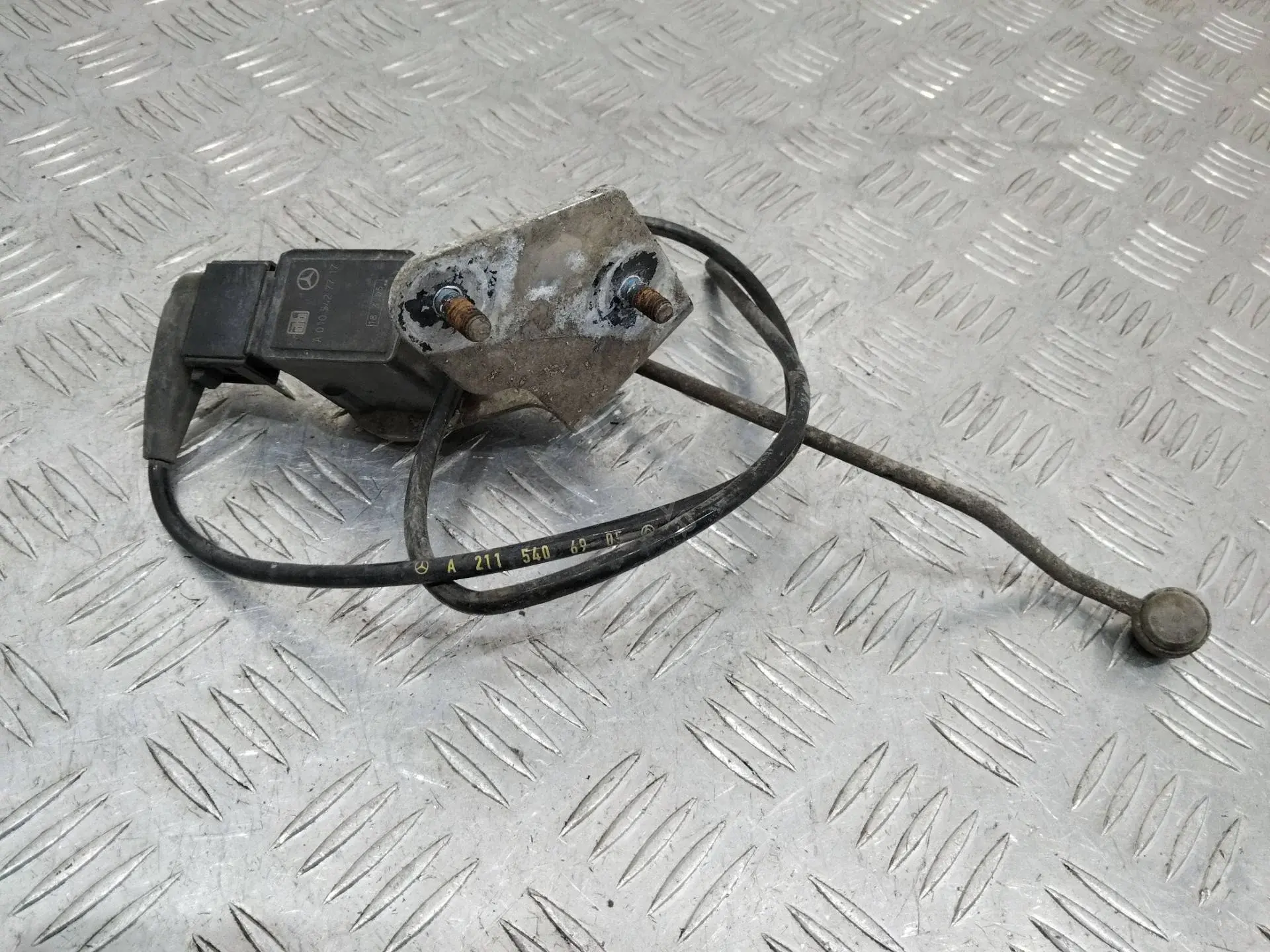 Датчик дорожного просвета A0105427717