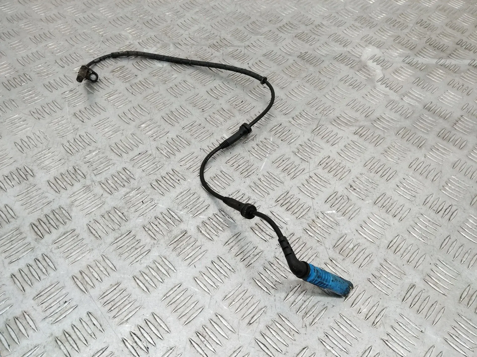 Датчик АБС 69087059