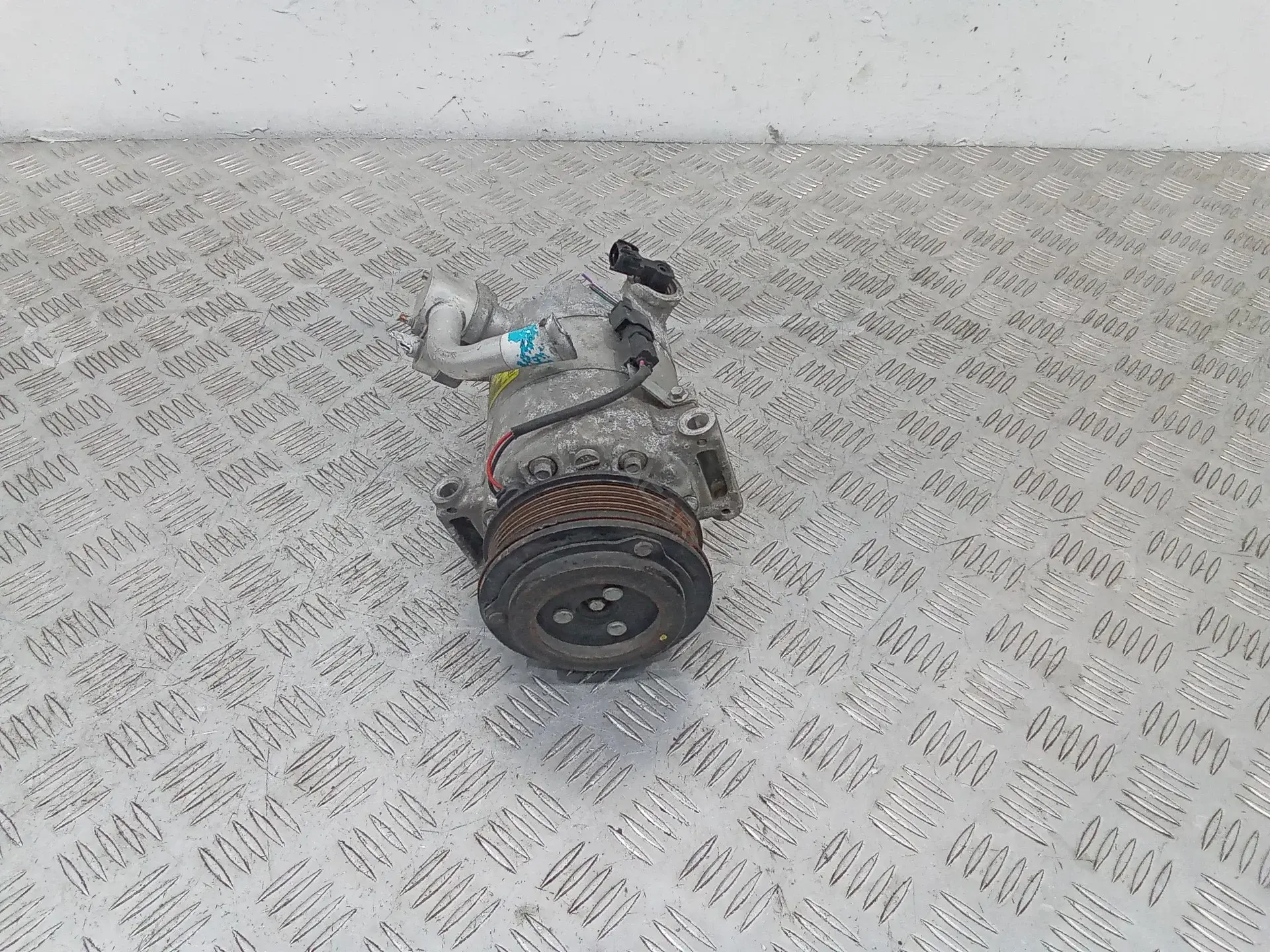 Компрессор кондиционера CV6119D629FE