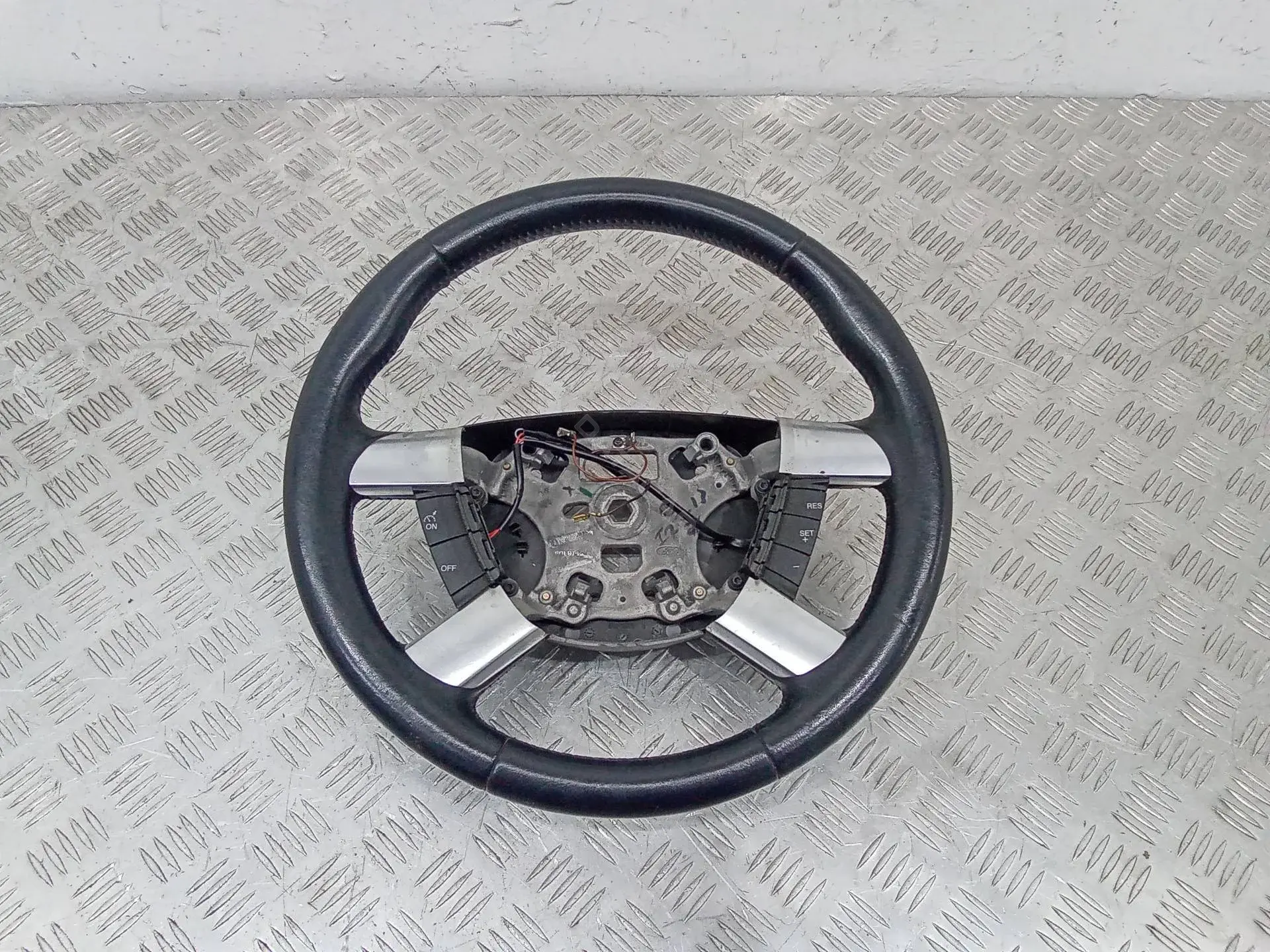 Руль 3M513600, 3M513600CHW