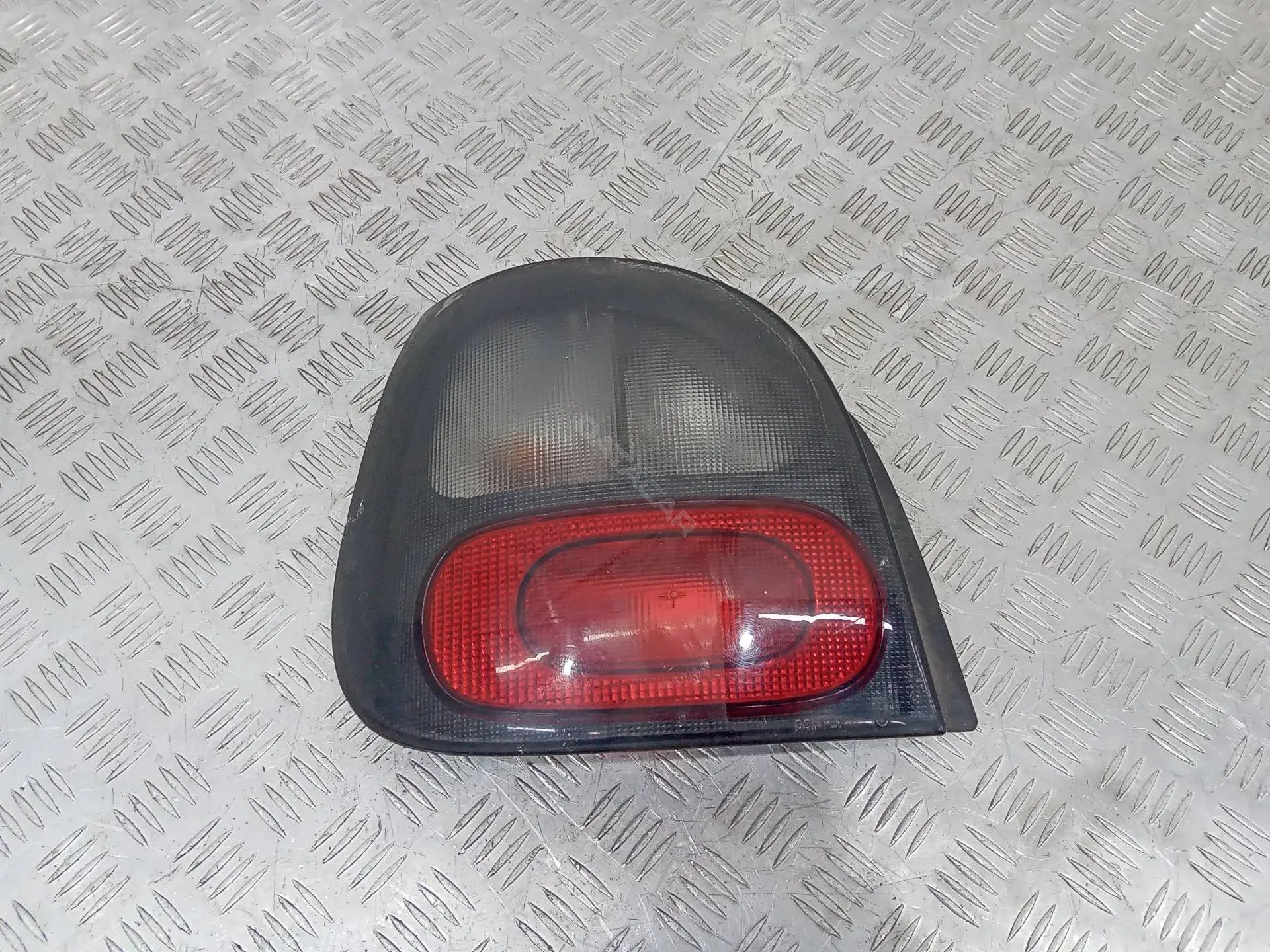 Задние фонари 7700831730