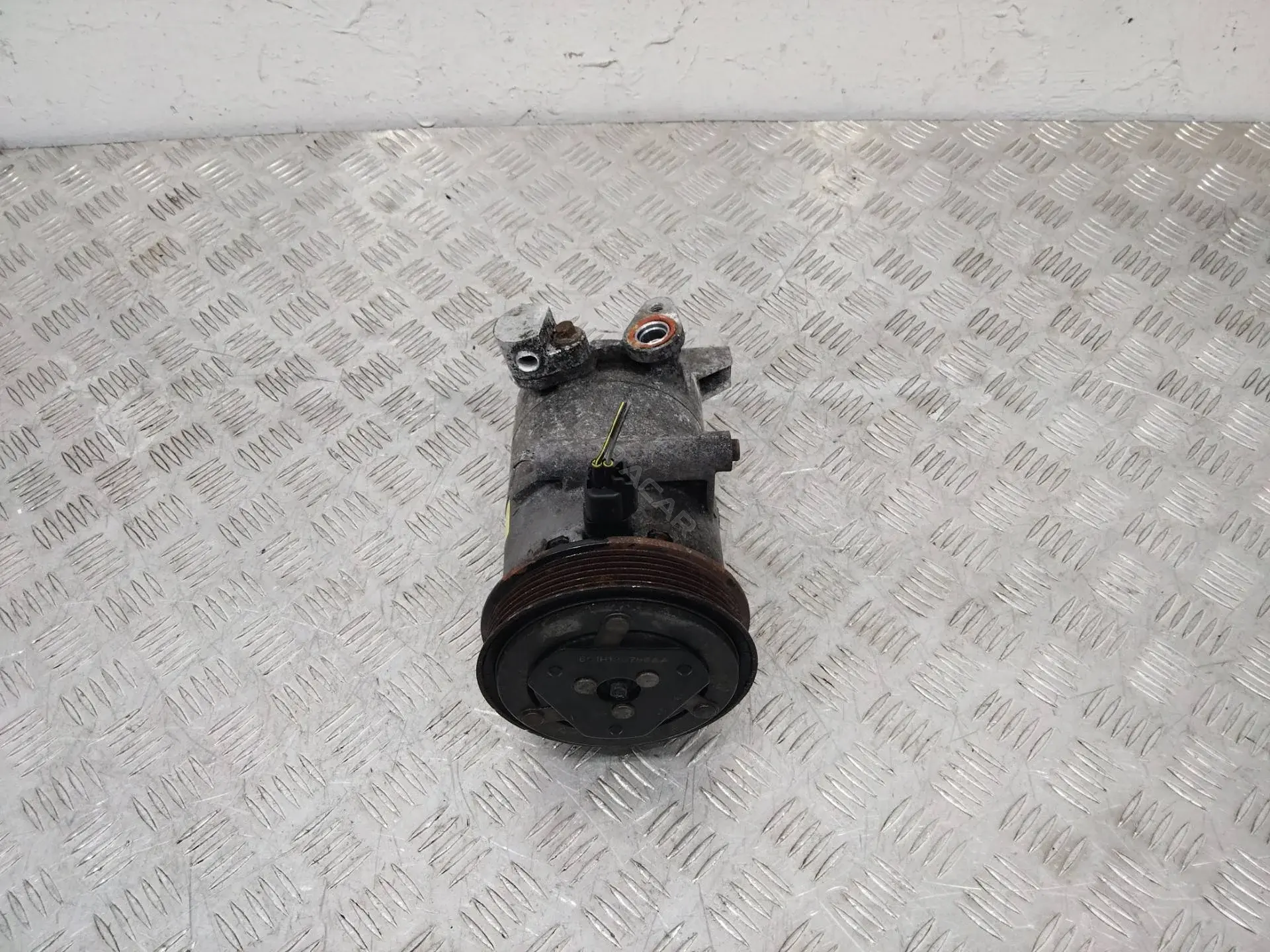Компрессор кондиционера 6C1H19D786AA
