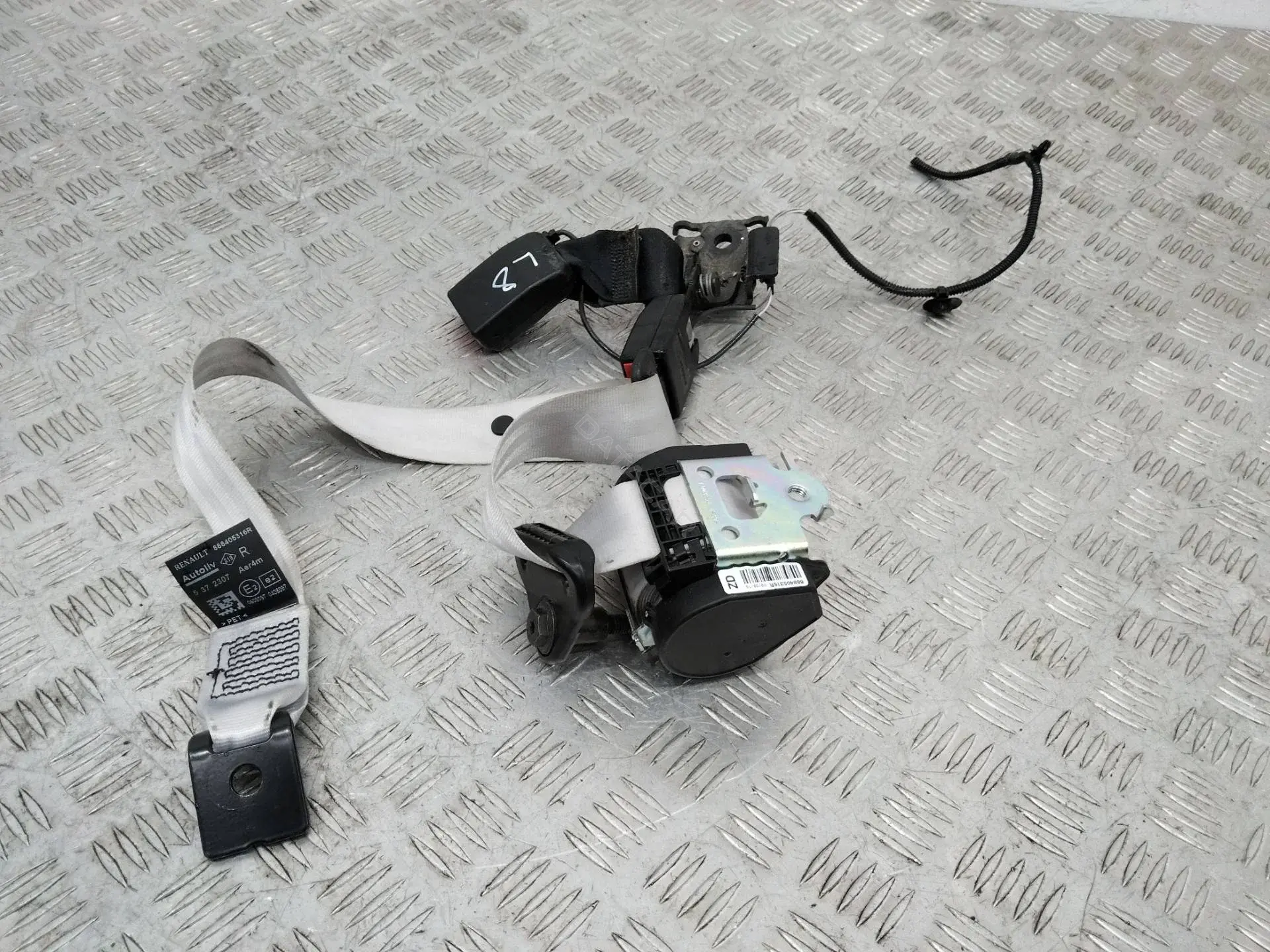 Ремень безопасности 888405316R