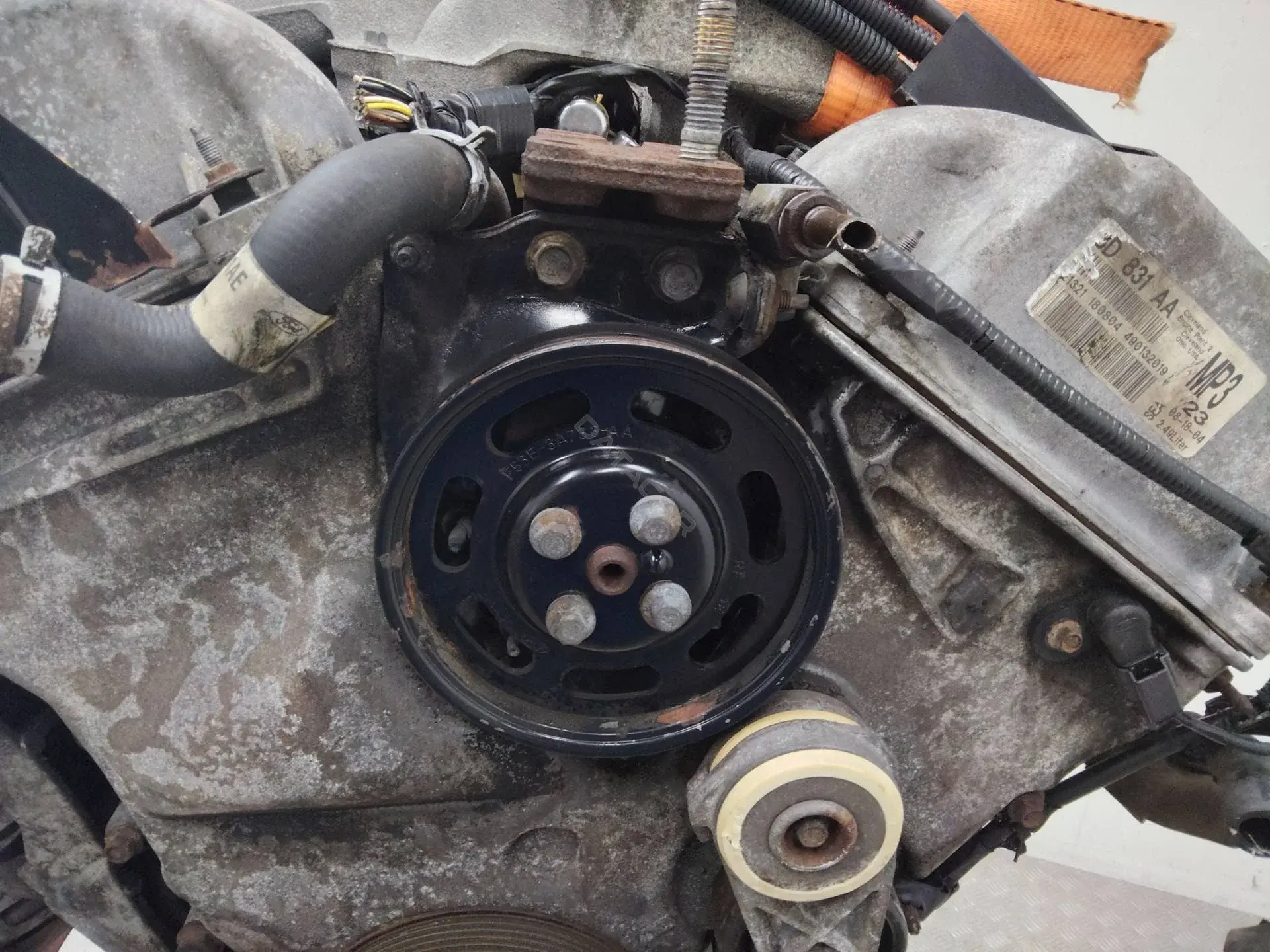 Насос гидроусилителя руля F53E3A733AA
