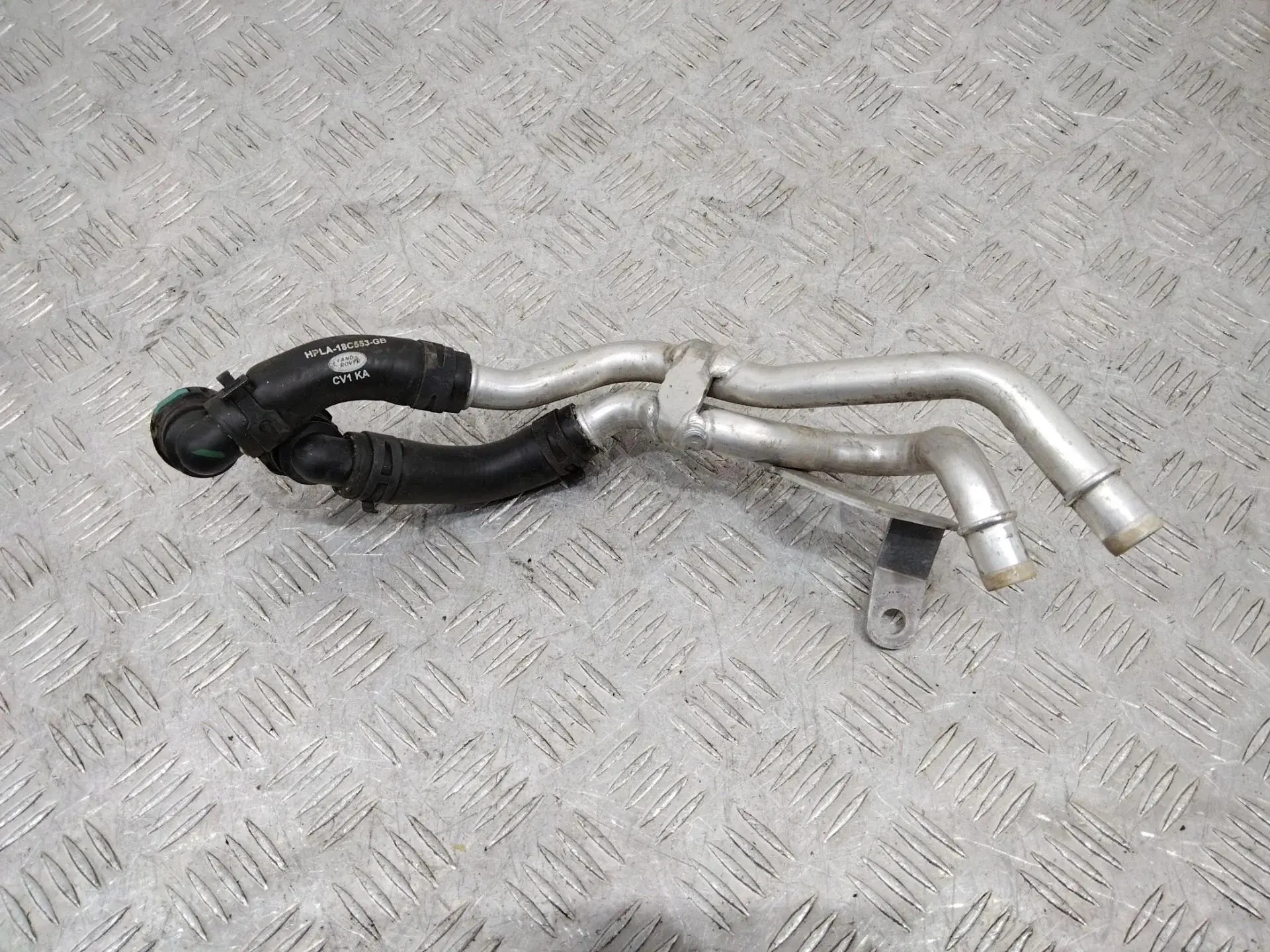 Патрубки системы охлаждения HPLA18C553GB
