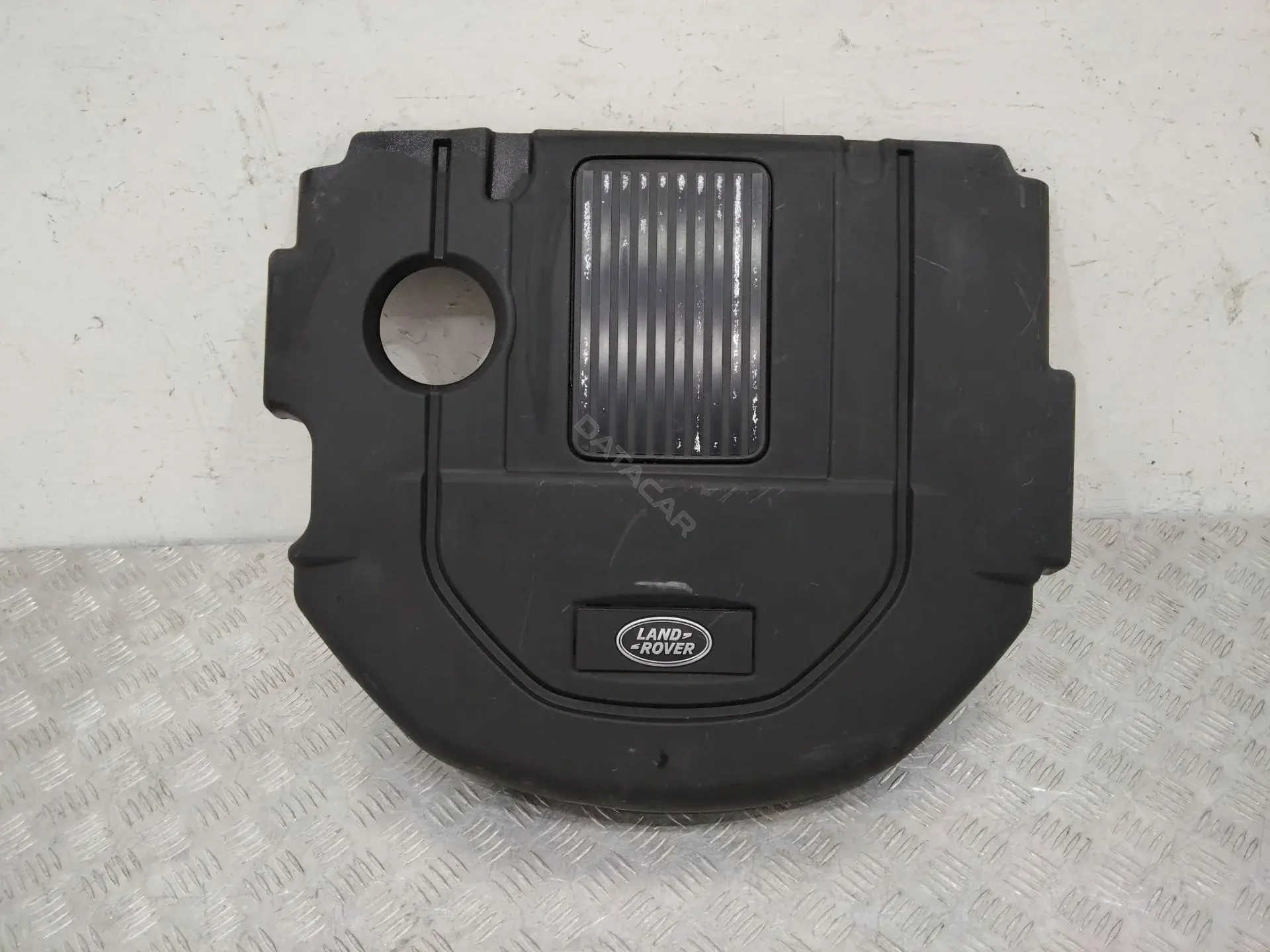 Декоративная крышка двигателя CPLA6A949DD