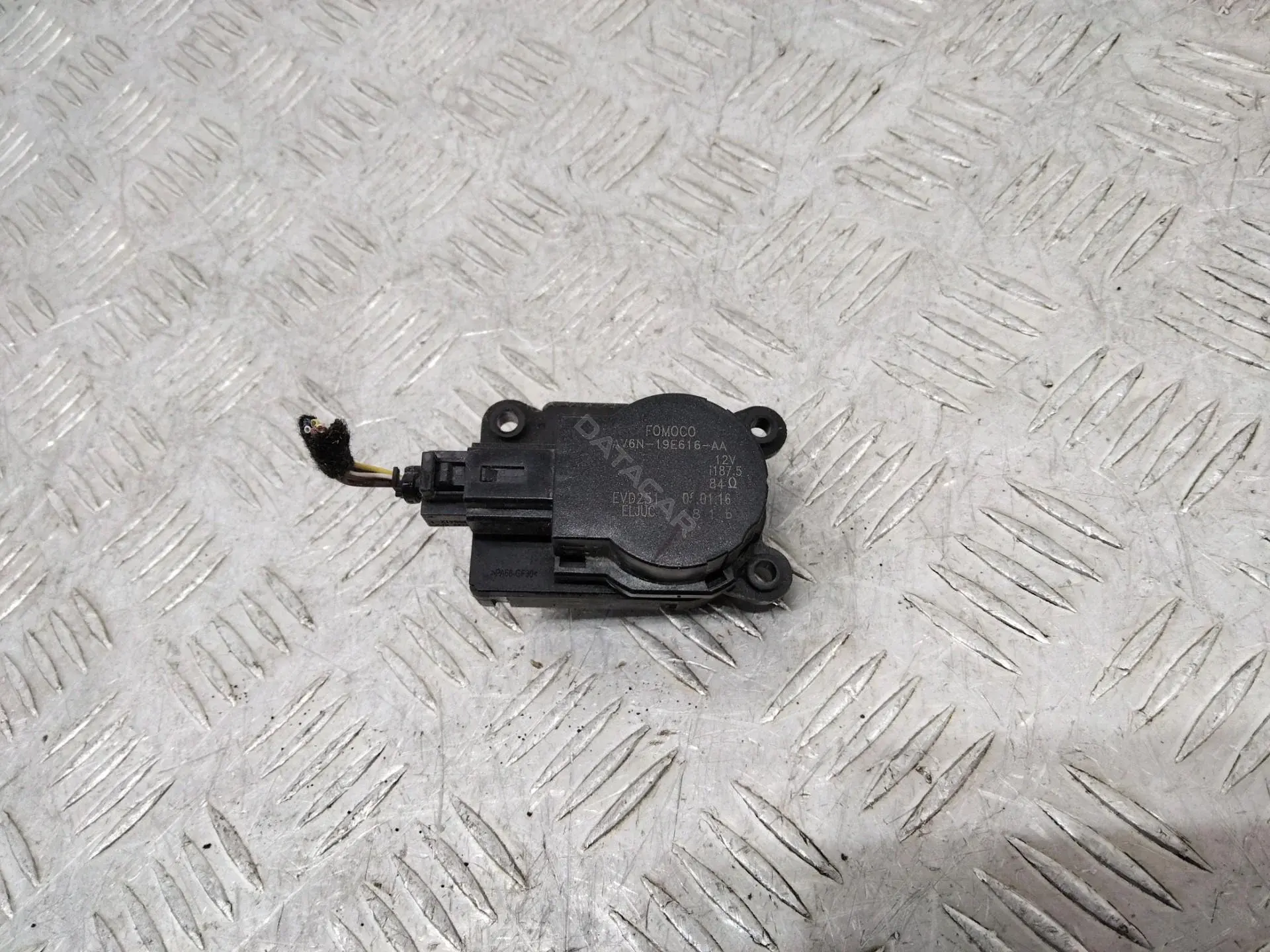 Мотор заслонки печки AV6N19E616AA