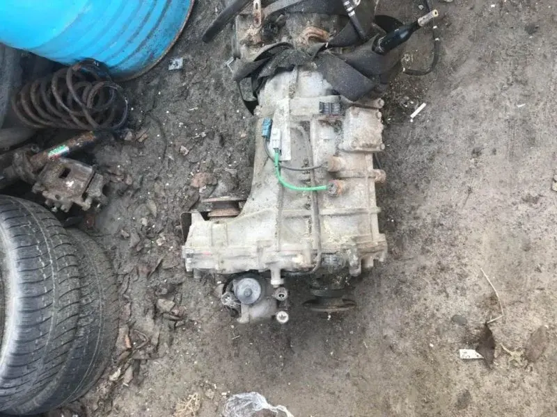 Раздаточная коробка 361000K280