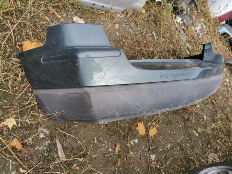 Задний бампер 23578