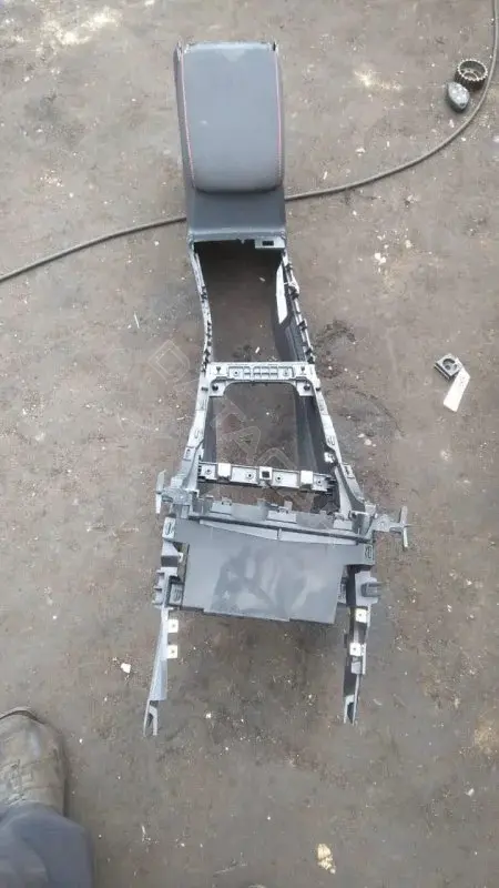Подлокотник 47929