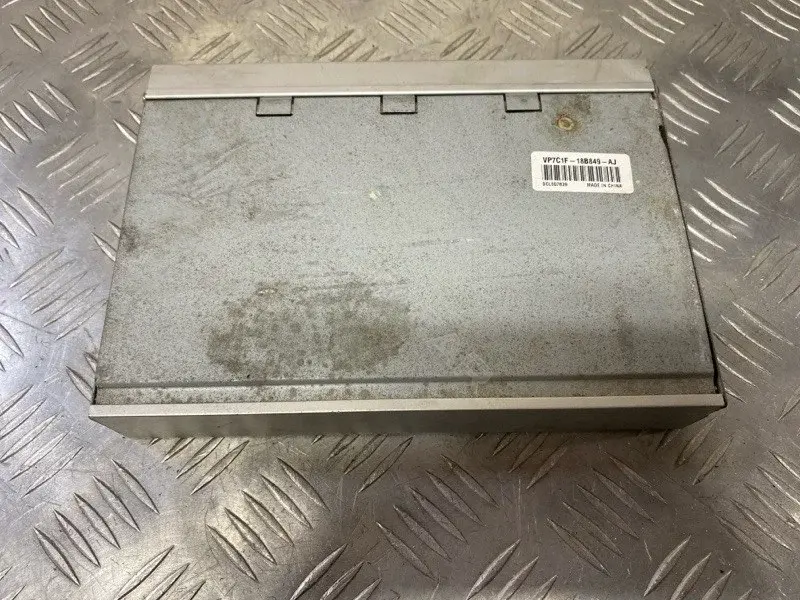 Усилитель музыкальный VP7C1F18B849AJ